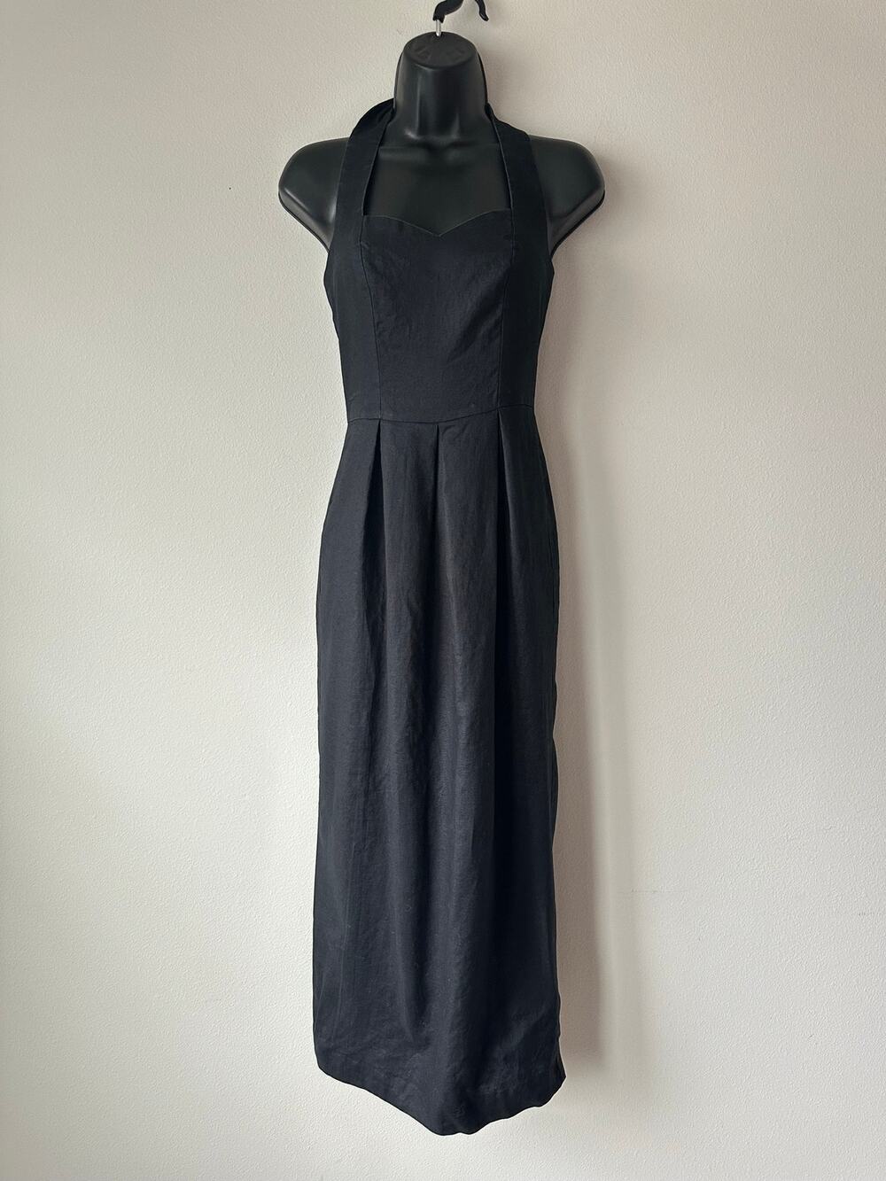 Laura Ashley Vintage Minimalist Linen Black Halter Midi Dress S Maine Summer 🪻